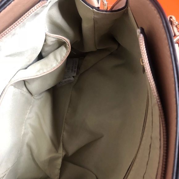 Woman Purse - Picture 5 of 6